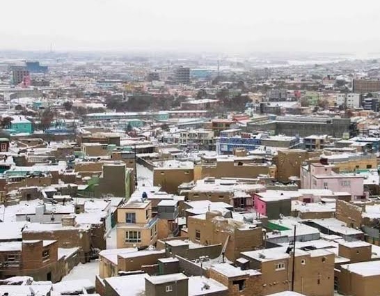 طالبان در نوآباد غزنی به خانواده‌ها: از گشت‌وگذار زنان خود در شهر و بازار جلوگیری کنید ـ مجله‌ی اورا